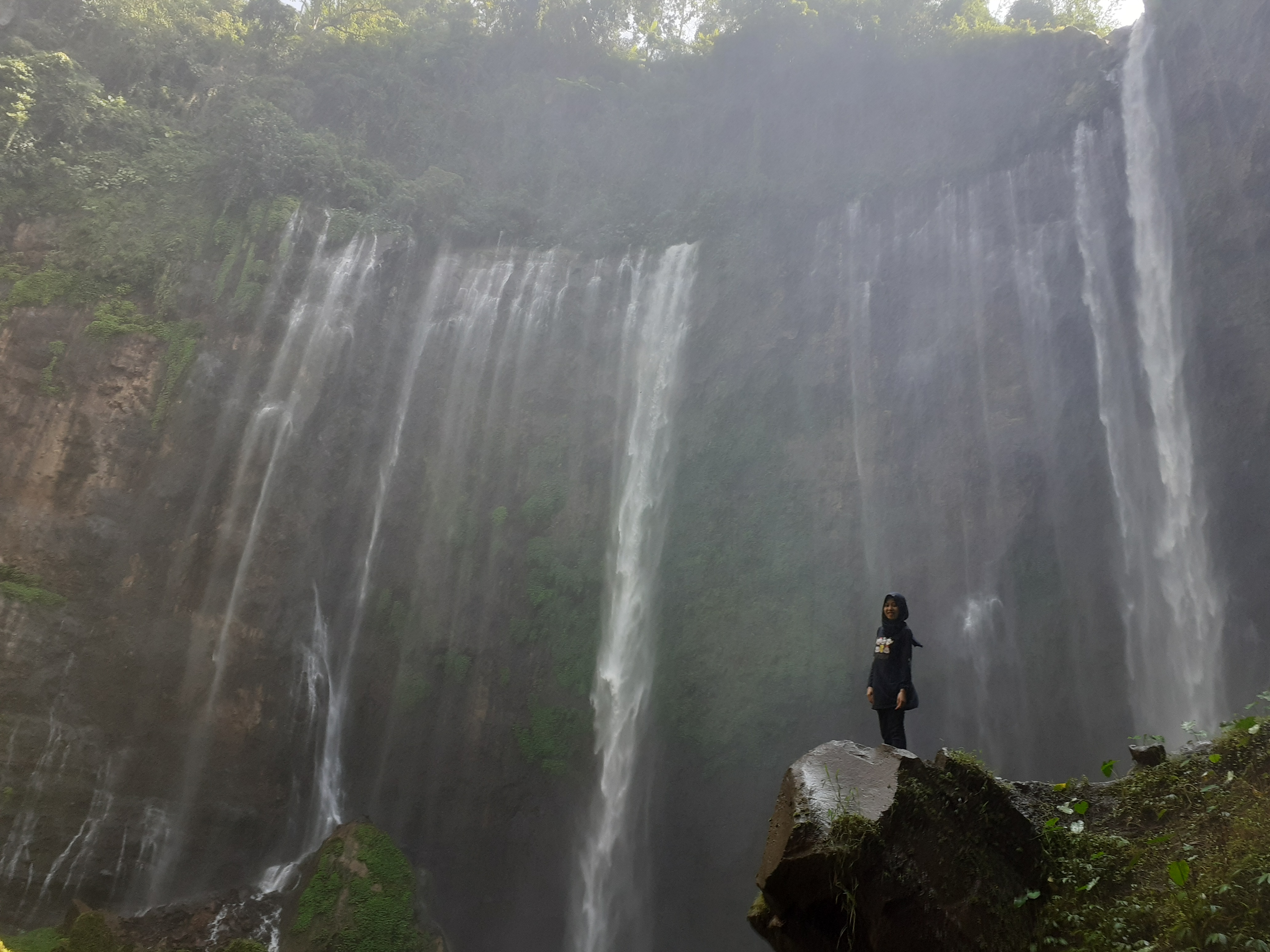 tumpak sewu waterfall tour